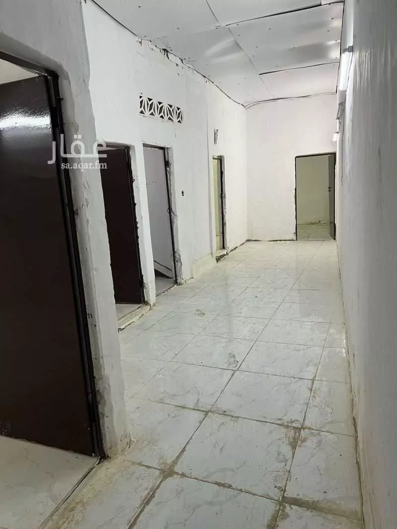 عمارة للإيجار في شارع العصامي, حي منفوحة, مدينة الرياض, منطقة الرياض 1 صورة