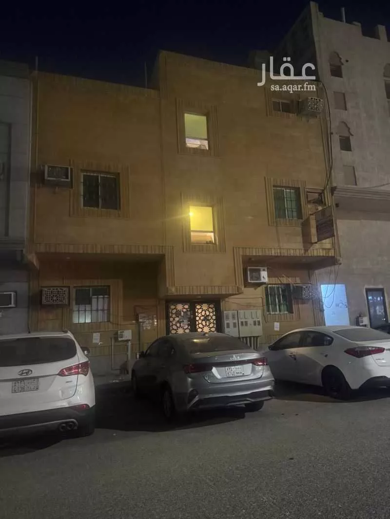 عمارة للبيع في شارع الثامن عشر, حي ابن خلدون, مدينة الدمام, المنطقة الشرقية 1 صورة