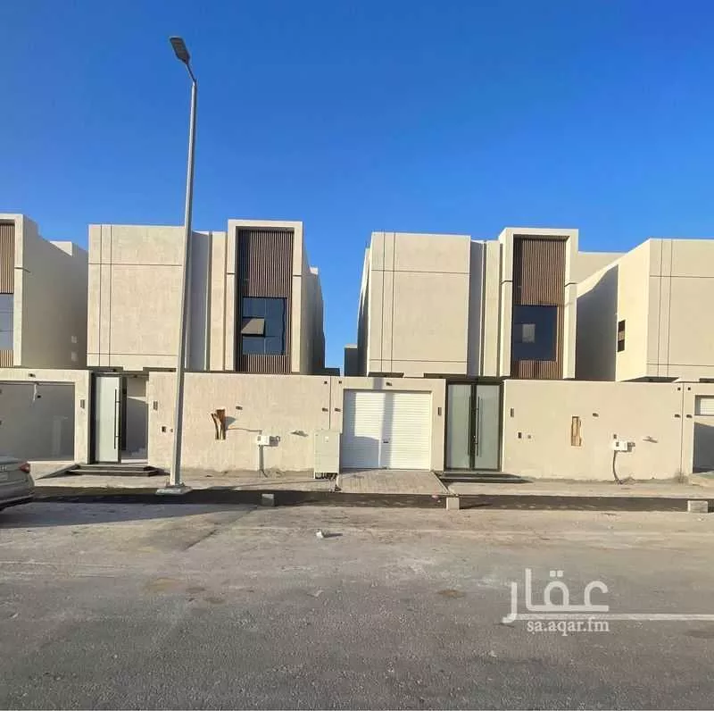 فيلا للبيع في شارع الشروق, حي الشروق, مدينة الدمام, المنطقة الشرقية 1 صورة