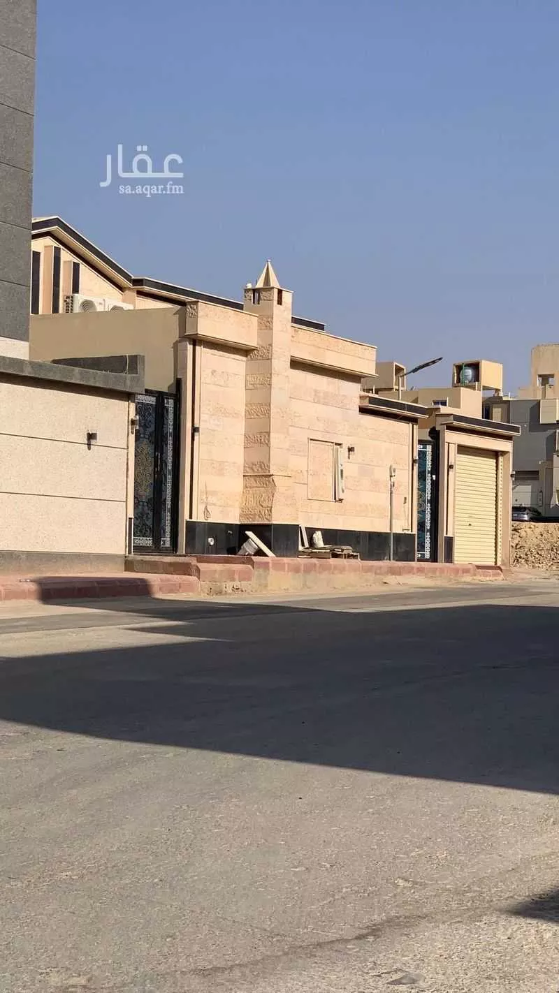 دور للبيع في شارع رقم 9 ، حي ظهرة لبن ، الرياض ، منطقة الرياض 1 صورة