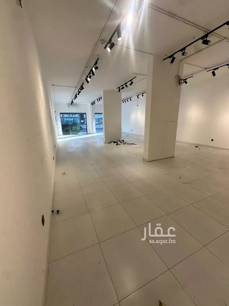 محل للإيجار في شارع الحسن بن علي, حي الروضة, مدينة الرياض, منطقة الرياض 1 صورة