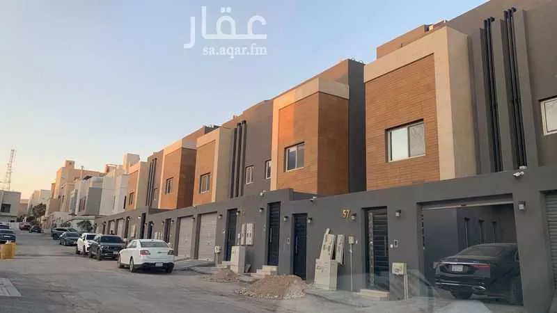 دور للإيجار في شارع دور علوي 300م مطبخ ومكيفات راكبة 65 الف, حي النرجس, مدينة الرياض, منطقة الرياض 1 صورة