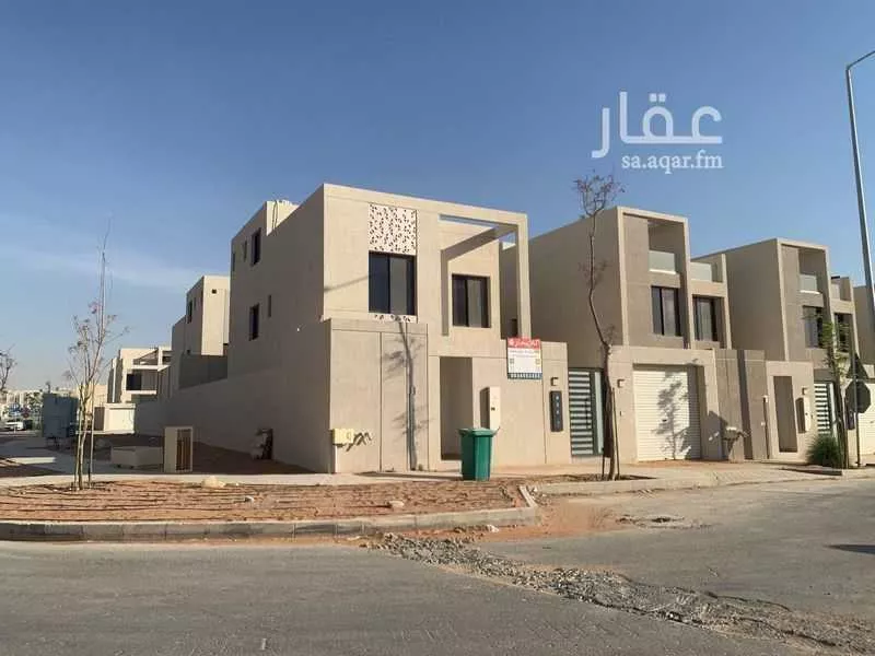 فيلا للإيجار في شارع نساج تاون, حي مطار الملك خالد الدولي, مدينة الرياض, منطقة الرياض 1 صورة