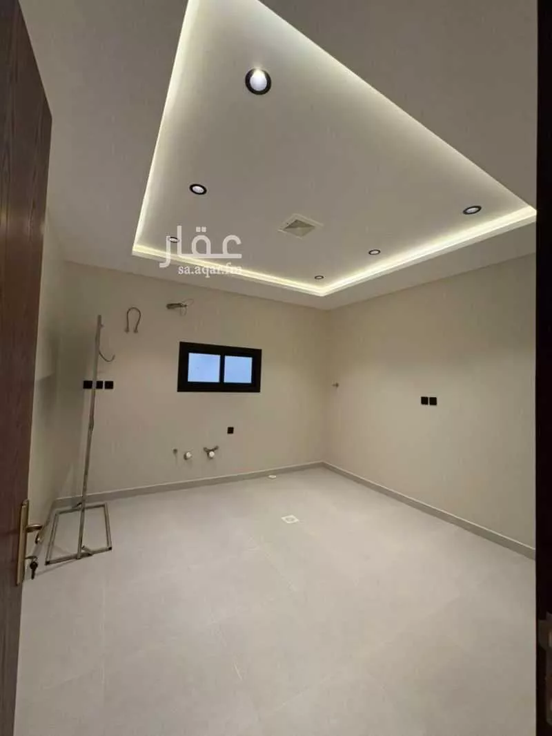 فيلا للبيع في شارع غزوه ذات الرقاع, حي الفروسية, مدينة جدة, منطقة مكة المكرمة 1 صورة