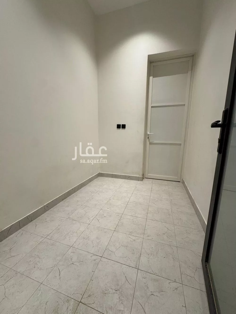 غرفة للإيجار في شارع عبدالله بن الخطيب, حي النرجس, مدينة الرياض, منطقة الرياض 1 صورة