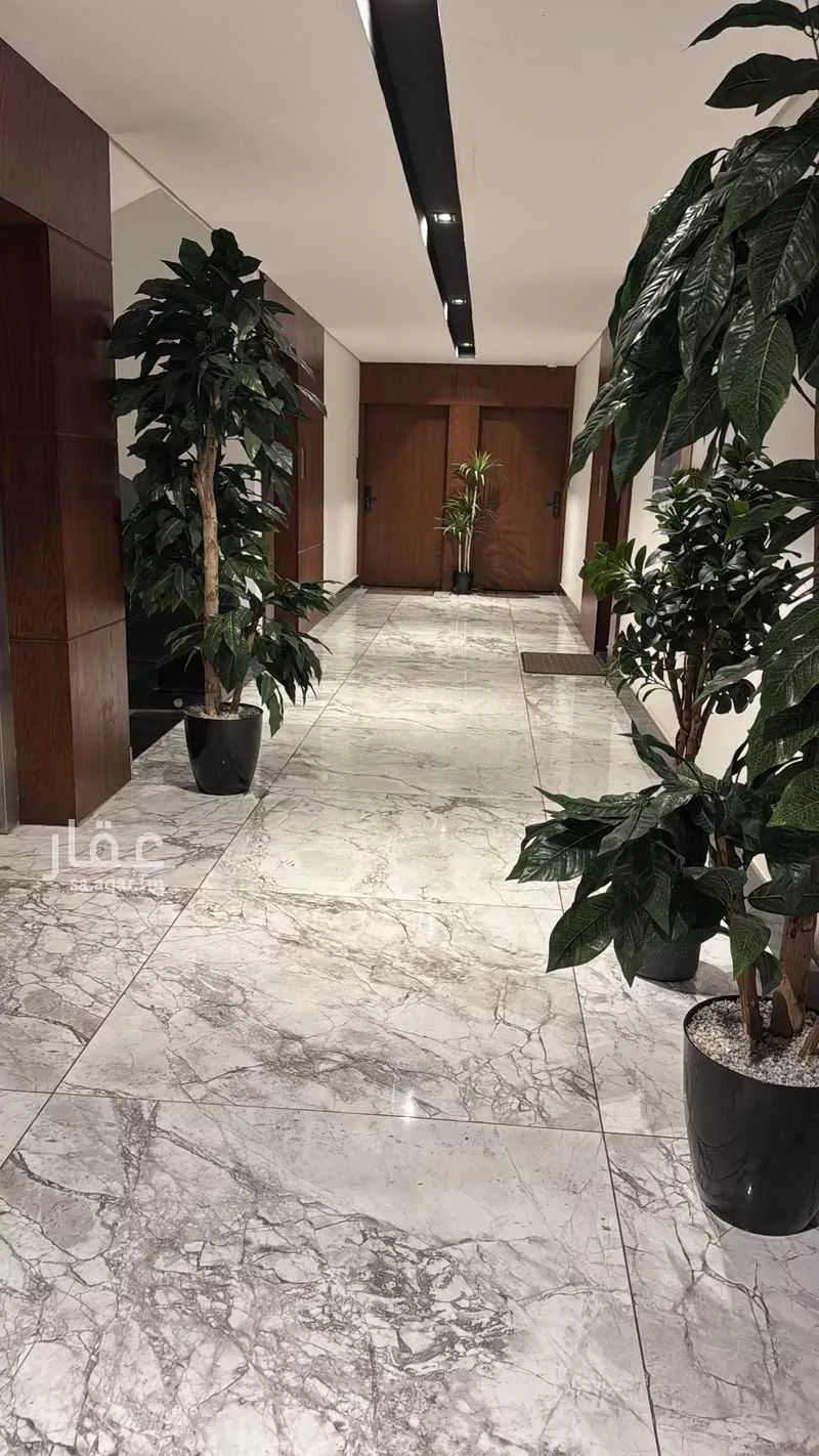 شقة للإيجار في شارع محمد بن عبدالعزيز الدغيثر, حي الملقا, مدينة الرياض, منطقة الرياض 1 صورة