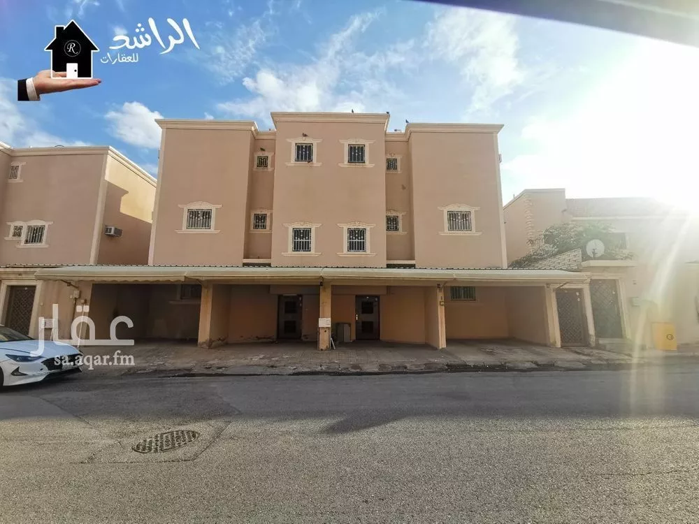 عمارة للبيع في حي وسط المدينة, مدينة عنيزه, منطقة القصيم 1 صورة