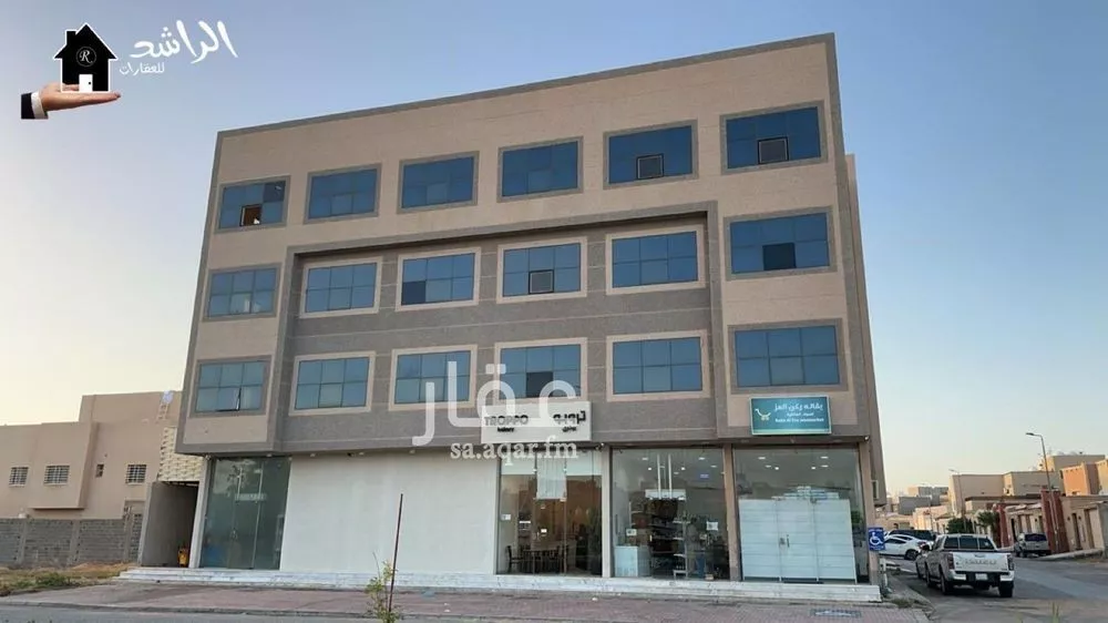 عمارة للبيع في شارع عثمان بن عفان, حي المروج, مدينة عنيزه, منطقة القصيم 1 صورة