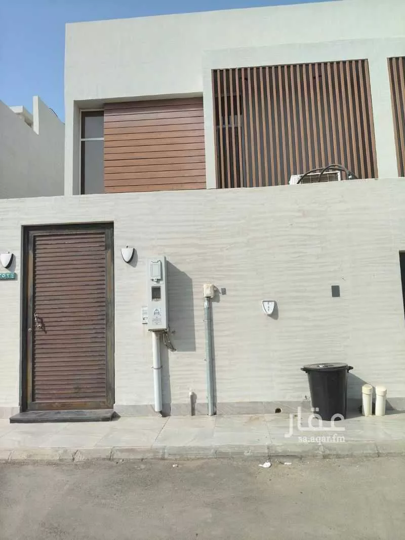 فيلا للإيجار في شارع عوض القطيعي, حي الرحمانية, مدينة جدة, منطقة مكة المكرمة 1 صورة