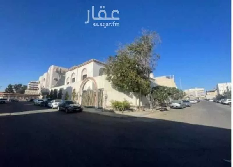 فيلا للبيع في شارع الروضة, حي الصفاء, مدينة جدة, منطقة مكة المكرمة 1 صورة