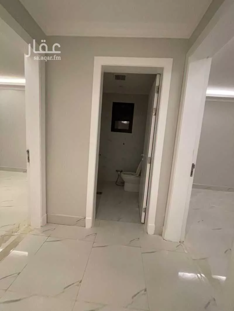 شقة للبيع في شارع شارع ابي عروة, حي المهدية, مدينة الرياض, منطقة الرياض 1 صورة