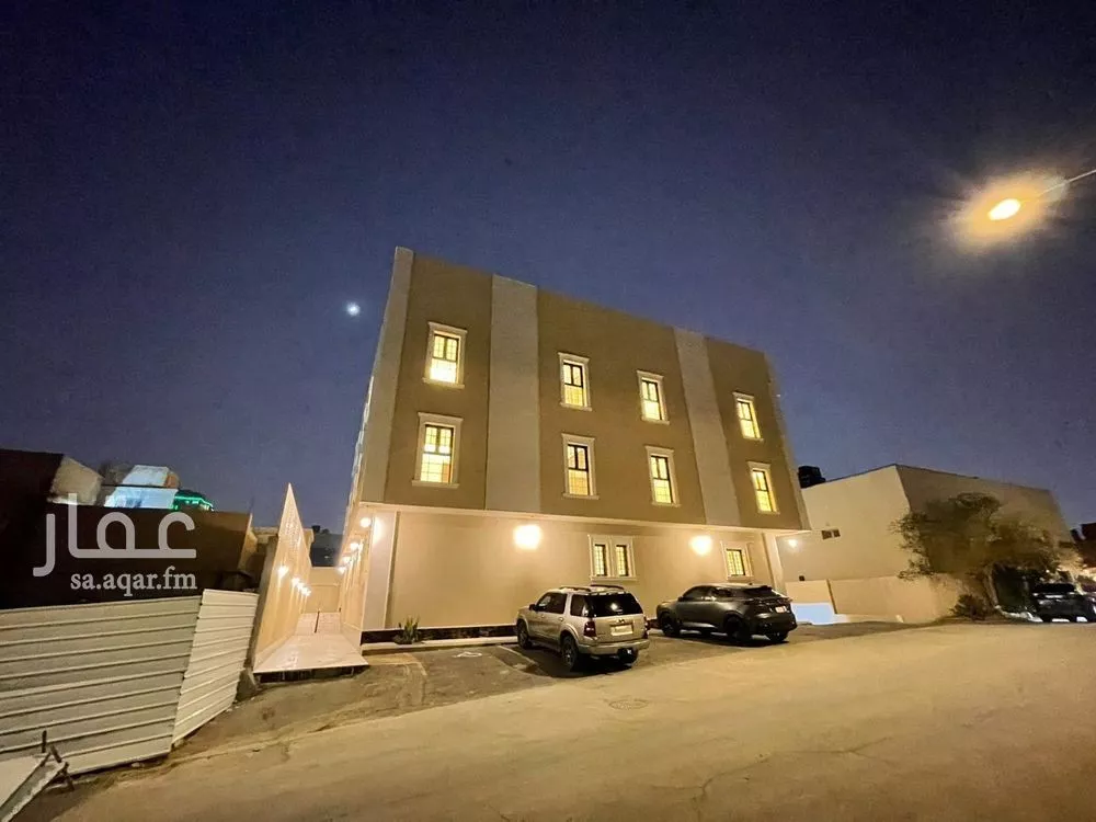 عمارة للإيجار في شارع الفرزدق, حي الضباط, مدينة الرياض, منطقة الرياض 1 صورة