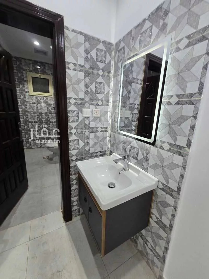 شقة للإيجار في شارع احمد بن يوسف بن القاسم, حي الشريبات, مدينة المدينة المنورة, منطقة المدينة المنورة 1 صورة