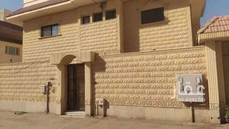 فيلا للإيجار في شارع الأمير مشاري بن سعود بن مقرن ، حي الملك فهد ، الرياض ، منطقة الرياض 1 صورة