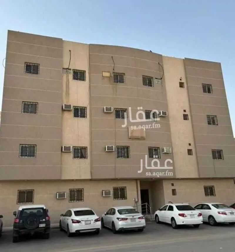عمارة للإيجار في شارع القمر, حي الإزدهار, مدينة الرياض, منطقة الرياض 1 صورة