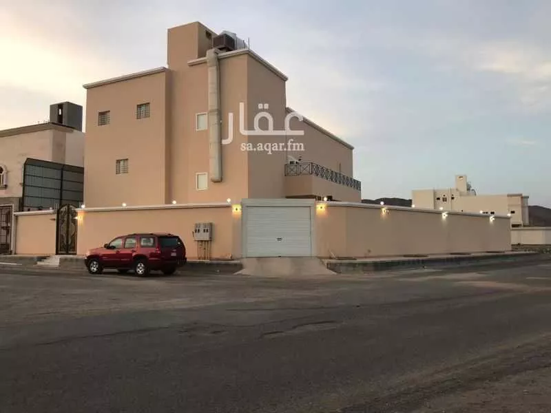 عمارة للبيع في شارع علي ابن مسهر, حي السلام, مدينة المدينة المنورة, منطقة المدينة المنورة 1 صورة