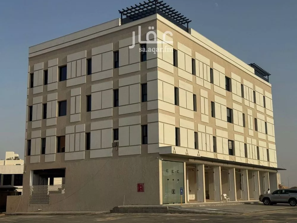 محل للإيجار في شارع عرقة, حي عرقة, مدينة الرياض, منطقة الرياض 1 صورة