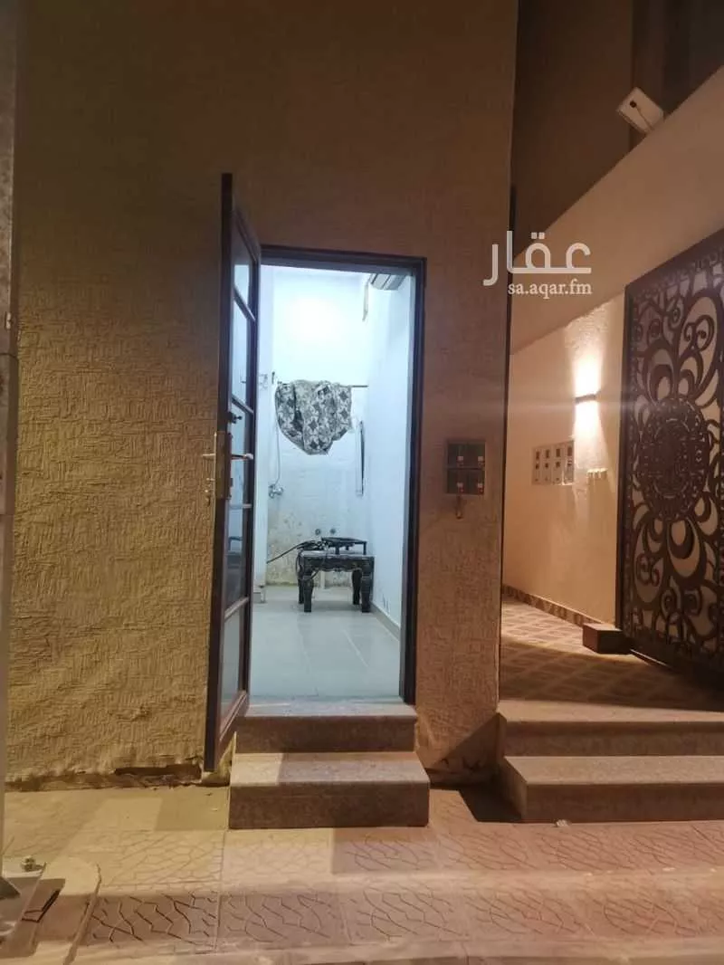 غرفة للإيجار في شارع حرب بن إسماعيل, حي العارض, مدينة الرياض, منطقة الرياض 1 صورة