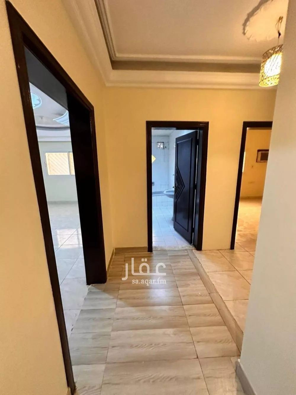 فيلا للبيع في شارع سلمان بن مالك, حي مطار الملك خالد الدولي, مدينة الرياض, منطقة الرياض 1 صورة