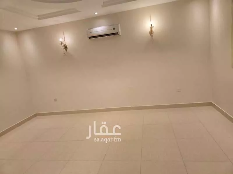 فيلا للإيجار في شارع عبدالعزيز العريفي, حي الربيع, مدينة الرياض, منطقة الرياض 1 صورة