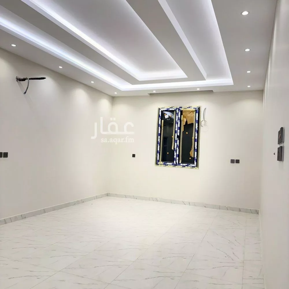 شقة للبيع في شارع زيد بن عبيد, حي المبعوث, مدينة المدينه المنوره, منطقة المدينة المنورة 1 صورة