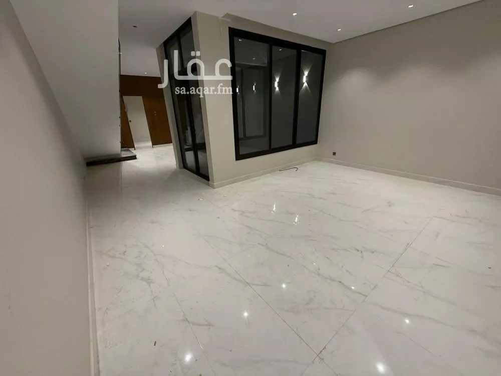 فيلا للبيع في شارع وادي زبيد, حي القادسية, مدينة الرياض, منطقة الرياض 1 صورة