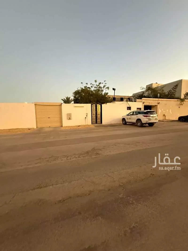 أرض للبيع في شارع ابن الاثير, حي ظهرة العودة شرق, مدينة الدرعية, منطقة الرياض 1 صورة