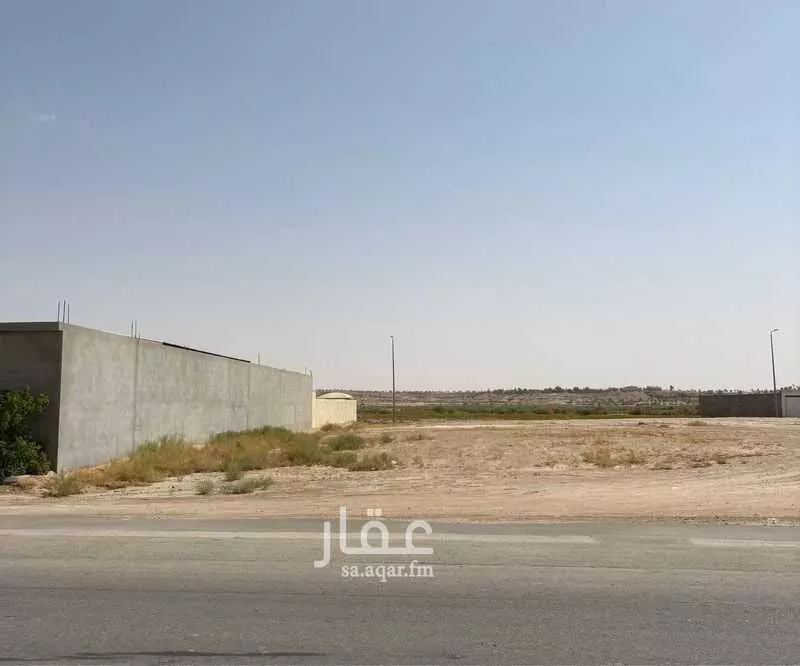 أرض للبيع في شارع الملك خالد ابن عبدالعزيز سعود, حي الروضة, مدينة المذنب, منطقة القصيم 1 صورة