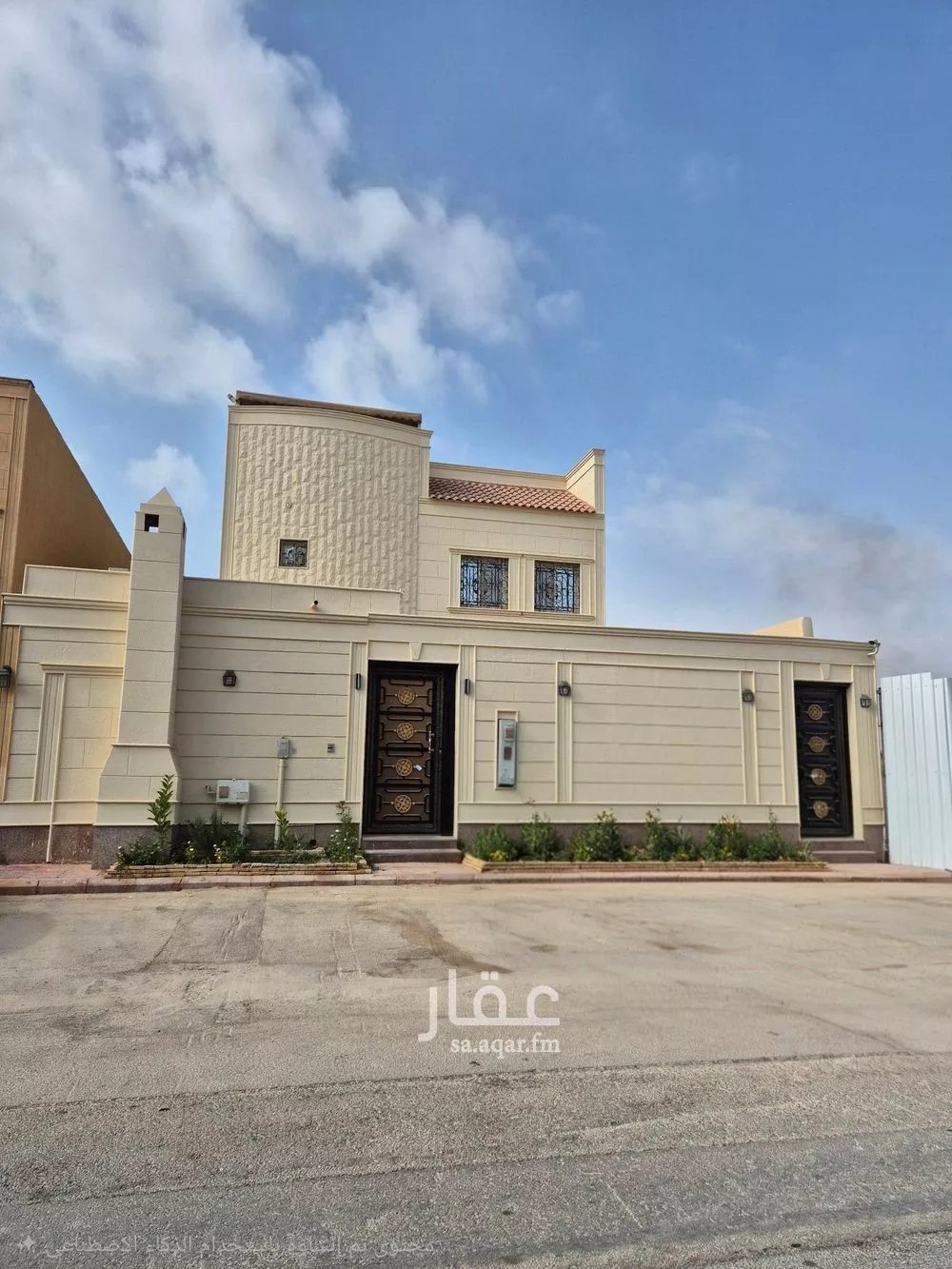 فيلا للبيع في شارع أبي الحسن بن سالم, حي غرناطة, مدينة الرياض, منطقة الرياض 1 صورة