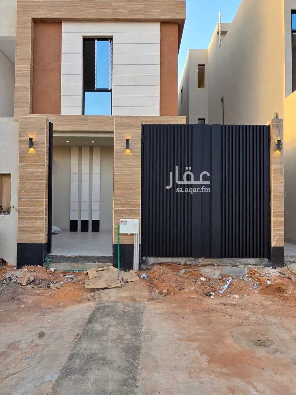 دور للبيع في شارع طبرجل, حي اليرموك, مدينة الرياض, منطقة الرياض 1 صورة