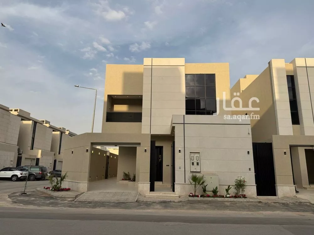 فيلا للبيع في شارع عبدالرحيم بن القابلة, حي المونسية, مدينة الرياض, منطقة الرياض 1 صورة
