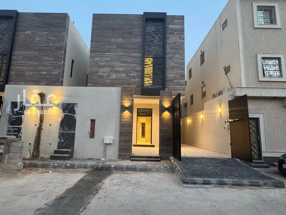 فيلا للبيع في شارع الصحابة, حي اليرموك, مدينة الرياض, منطقة الرياض 1 صورة