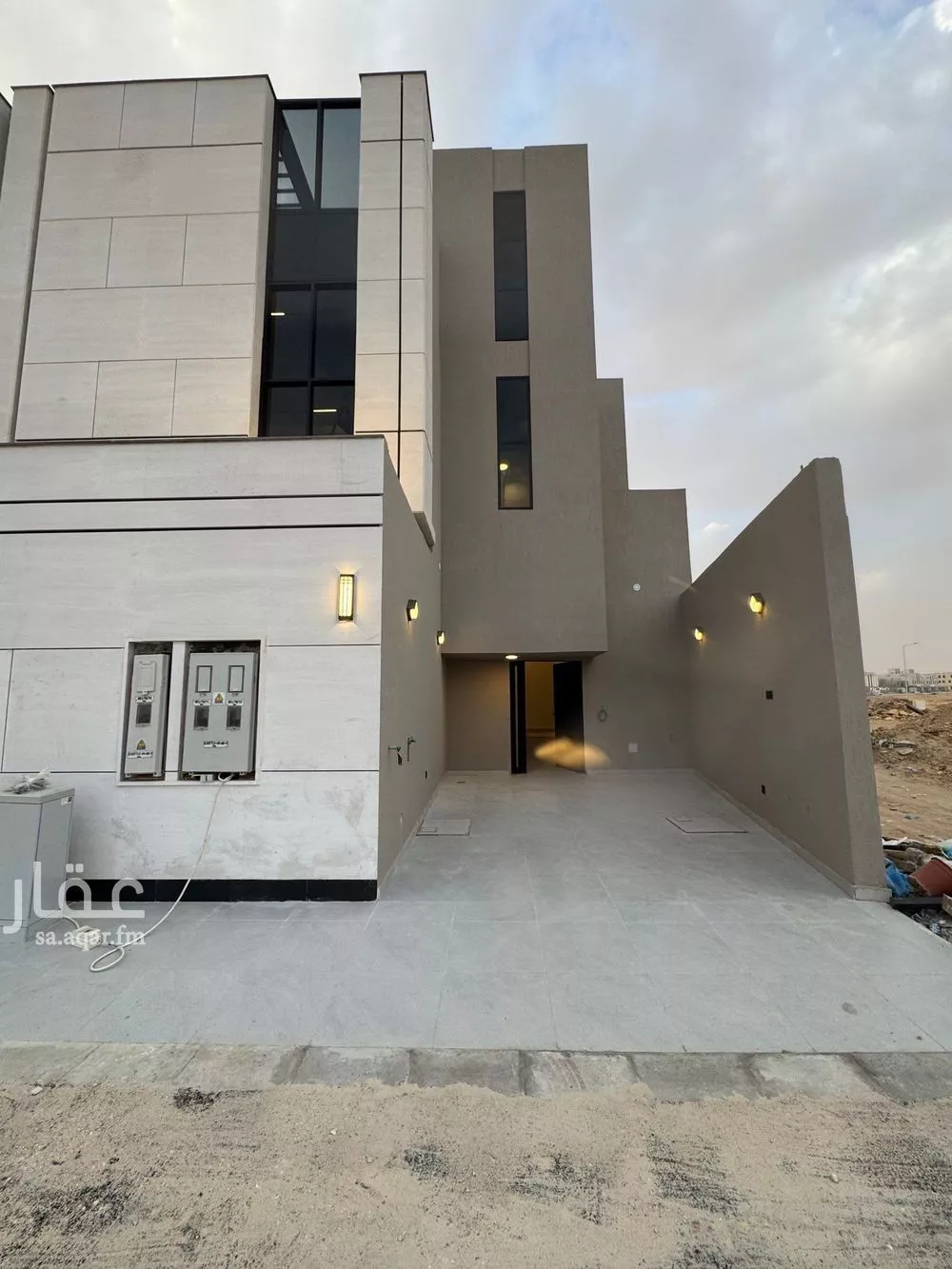 دور للبيع في شارع اتمام, حي الجنادرية, مدينة الرياض, منطقة الرياض 1 صورة