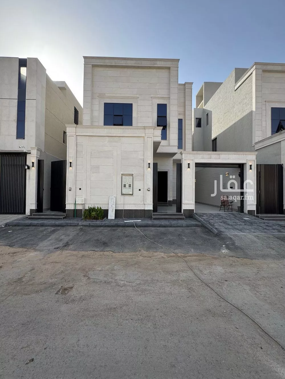 فيلا للبيع في شارع الامير بندر بن عبدالعزيز, حي المعيزيلة, مدينة الرياض, منطقة الرياض 1 صورة