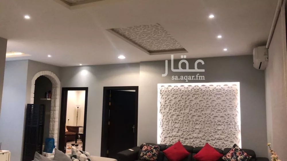 فيلا للبيع في شارع رقم 367, حي النرجس, مدينة الرياض, منطقة الرياض 1 صورة