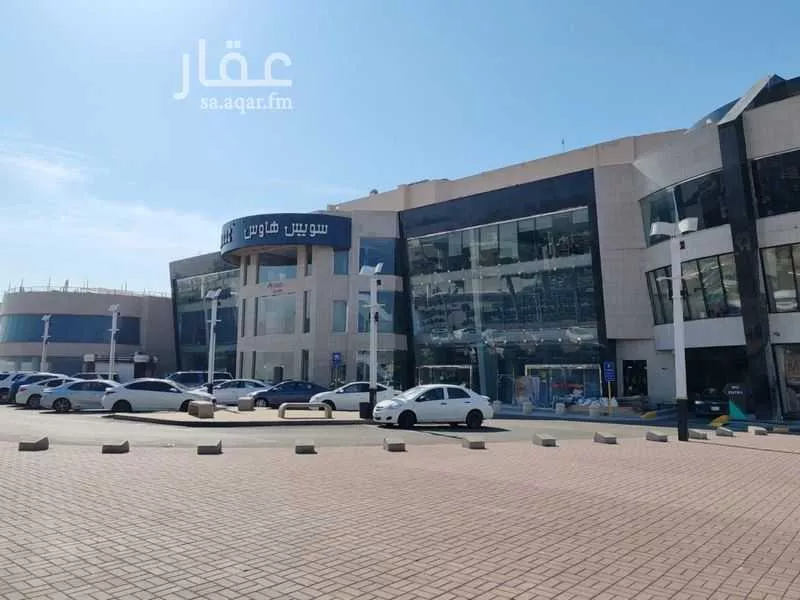 محل للإيجار في شارع شارع سلطانه العام, حي القبلتين, مدينة المدينة المنورة, منطقة المدينة المنورة 1 صورة