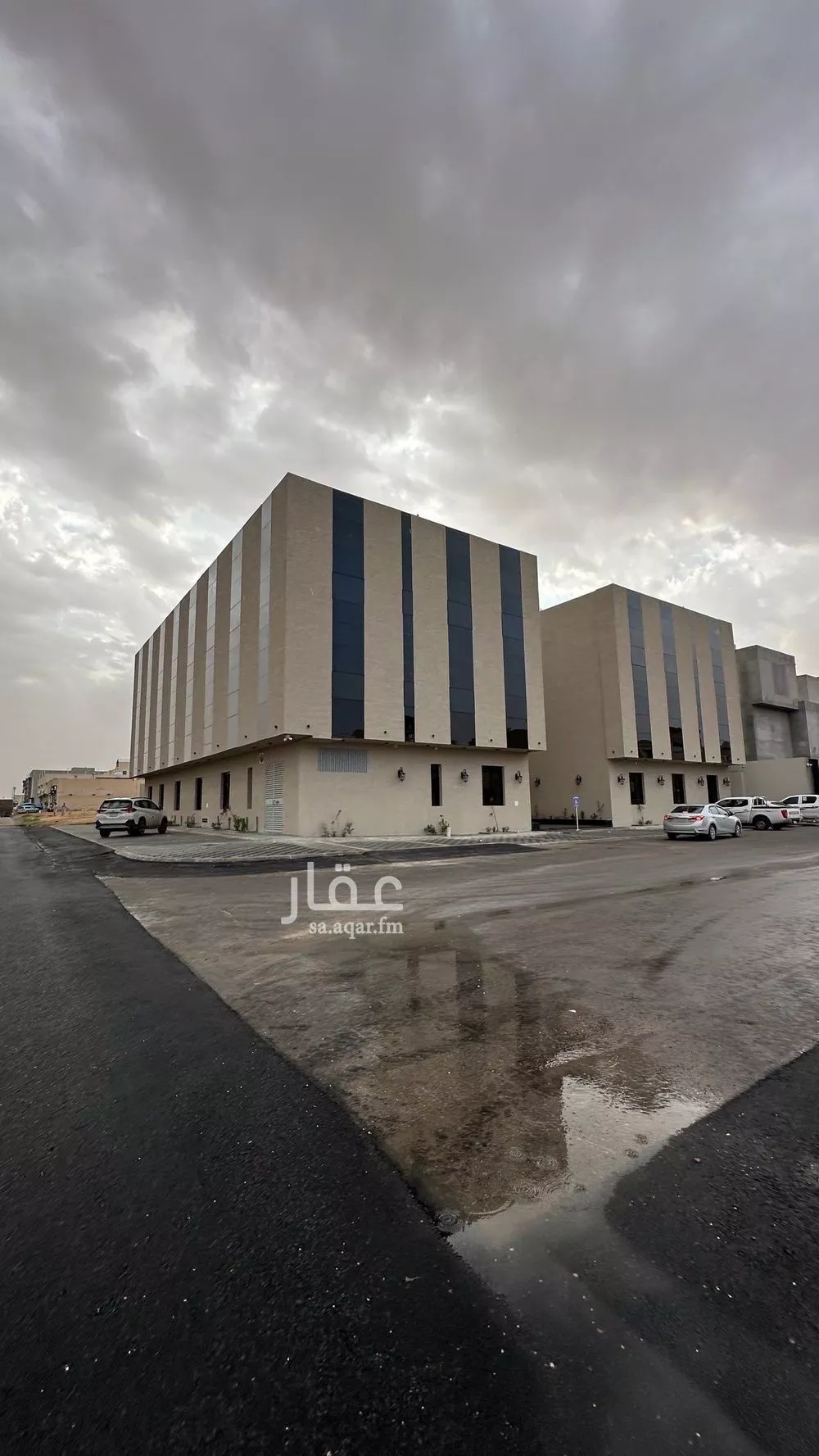 عمارة للبيع في شارع ينبع, حي ظهرة لبن, مدينة الرياض, منطقة الرياض 1 صورة
