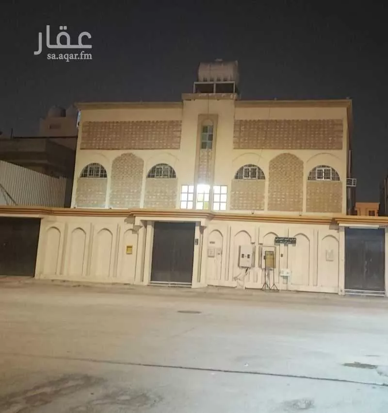عمارة للإيجار في شارع احمد الخزرجي, حي السلام, مدينة الرياض, منطقة الرياض 1 صورة