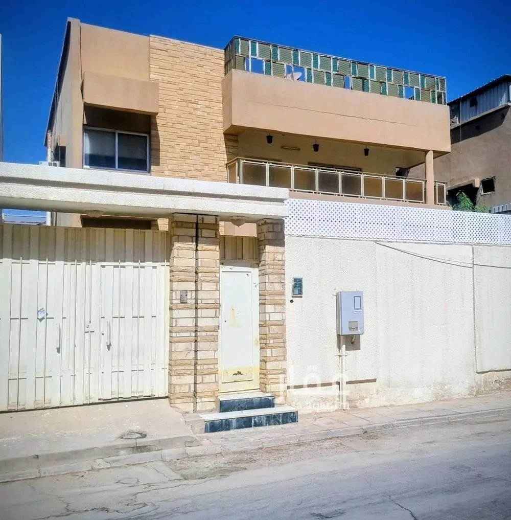 فيلا للبيع في شارع القزويني, حي العليا, مدينة الرياض, منطقة الرياض 1 صورة