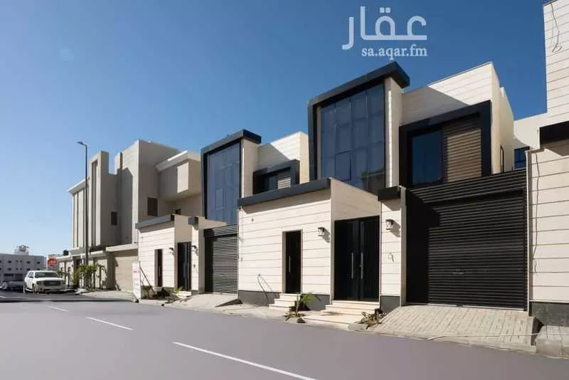 فيلا للبيع في شارع عاصم بن ضمره, حي الروابي, مدينة المدينة المنورة, منطقة المدينة المنورة 1 صورة