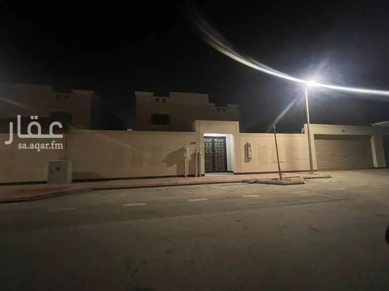 فيلا للبيع في شارع شارع عدان, حي جلمودة, مدينة الجبيل, المنطقة الشرقية 1 صورة