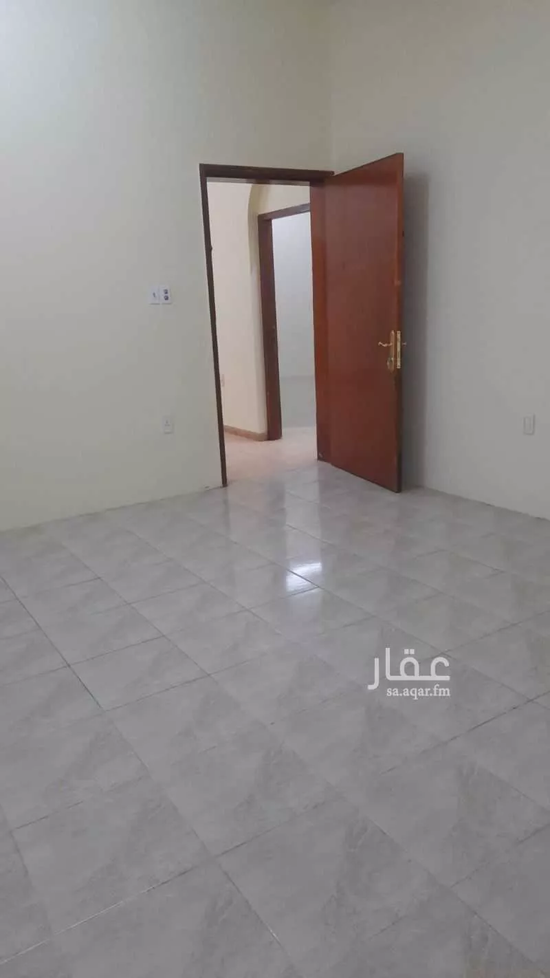 شقة للإيجار في شارع السادس عشر, حي العقربية, مدينة الخبر, المنطقة الشرقية 1 صورة