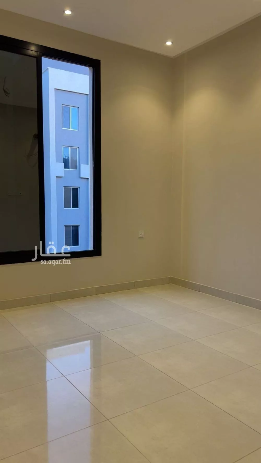 عمارة للبيع في شارع محمد المويلمي, حي المروة, مدينة جدة, منطقة مكة المكرمة 1 صورة