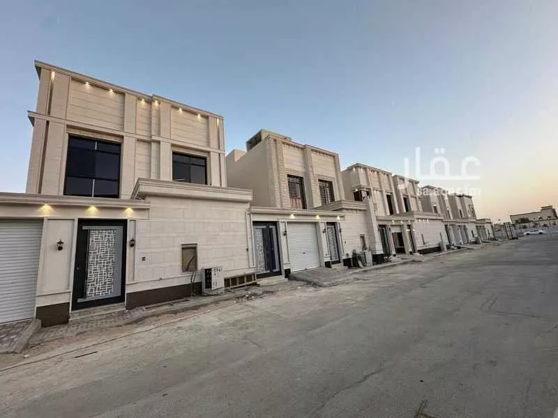 فيلا للبيع في شارع رقم 104, حي العزيزية, مدينة الرياض, منطقة الرياض 1 صورة