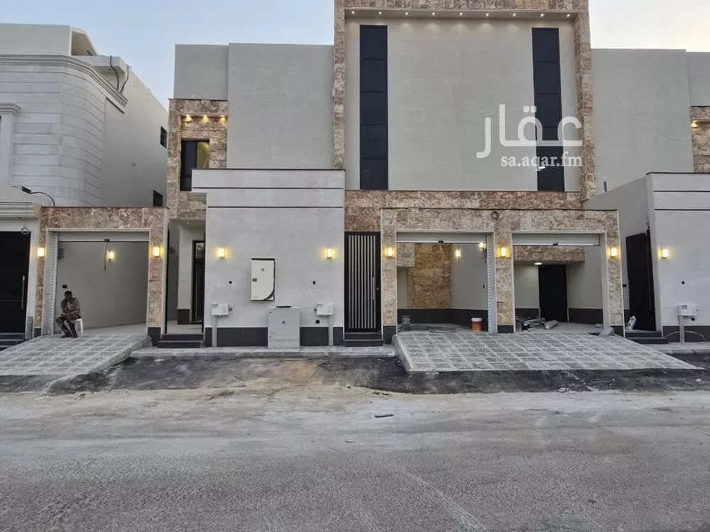 دور للبيع في شارع الجبل الأحمر, حي القادسية, مدينة الرياض, منطقة الرياض 1 صورة