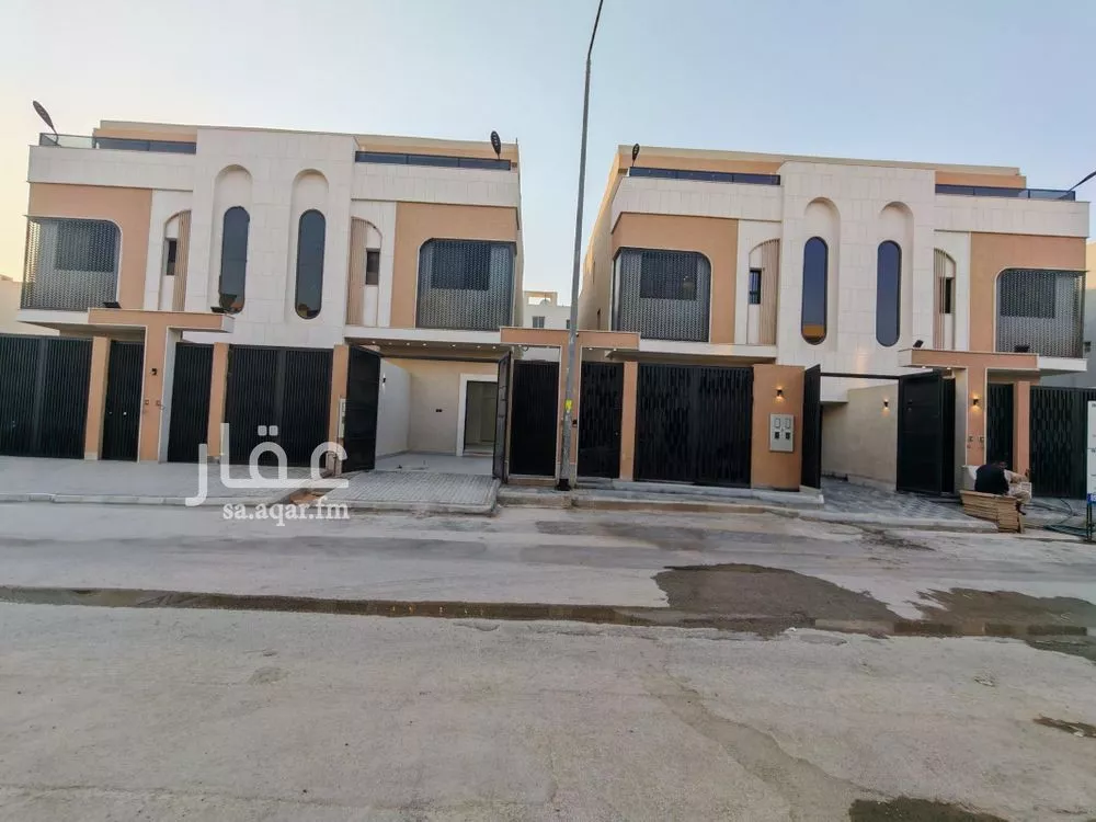 دور للبيع في شارع منصور الطبري, حي الرمال, مدينة الرياض, منطقة الرياض 1 صورة