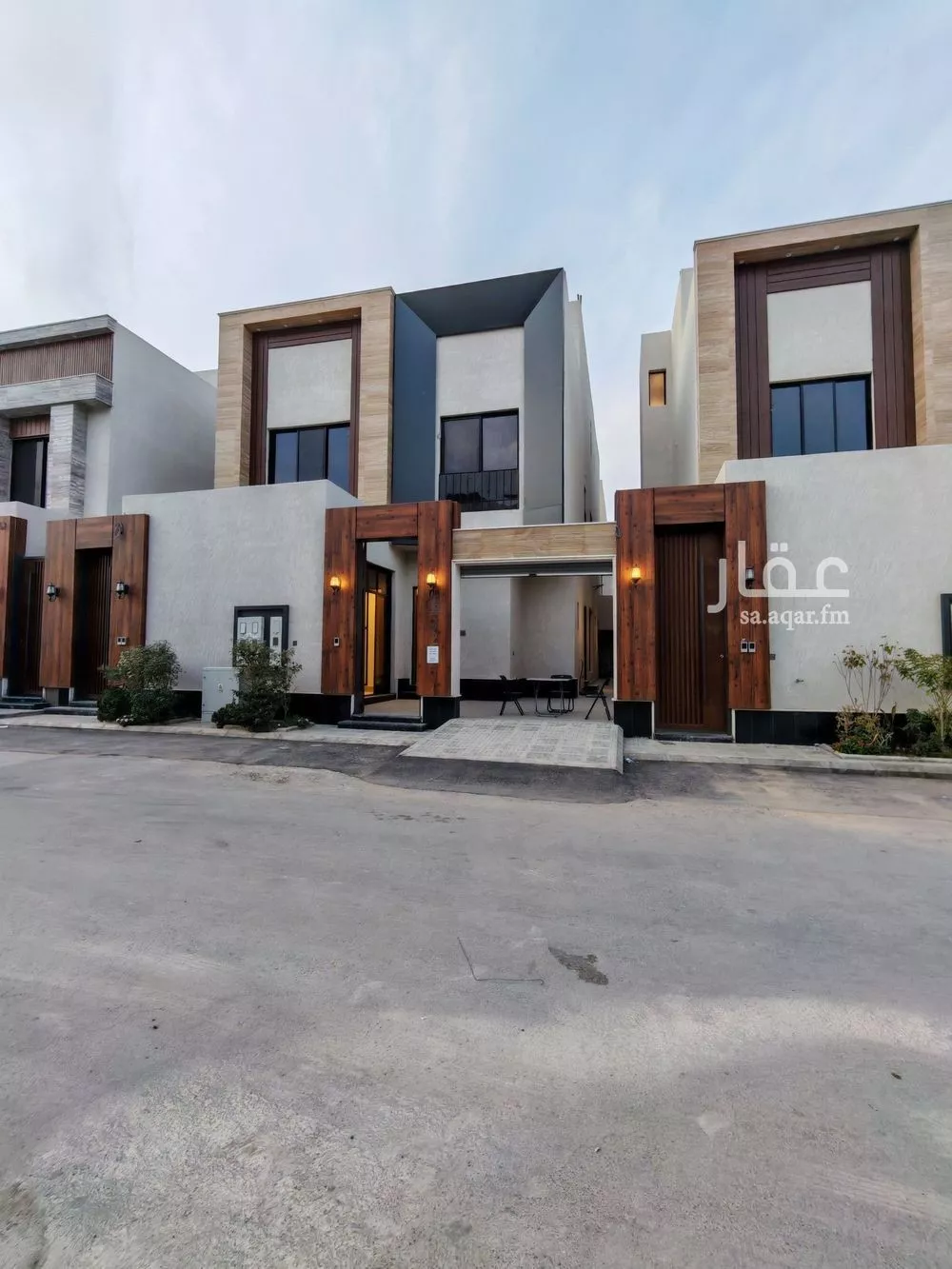 دور للبيع في شارع أوس بن المنذر الأنصاري, حي الرمال, مدينة الرياض, منطقة الرياض 1 صورة