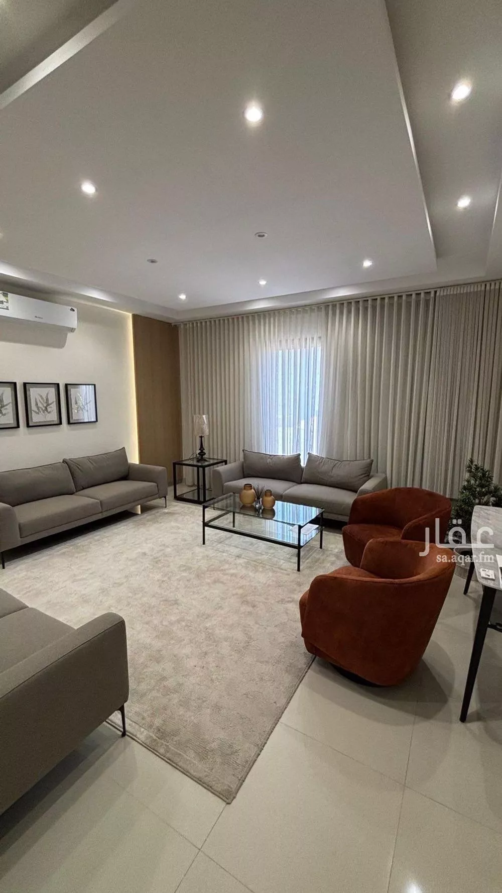 شقة للبيع في شارع عمران ابن نمران, حي شوران, مدينة المدينه المنوره, منطقة المدينة المنورة 1 صورة