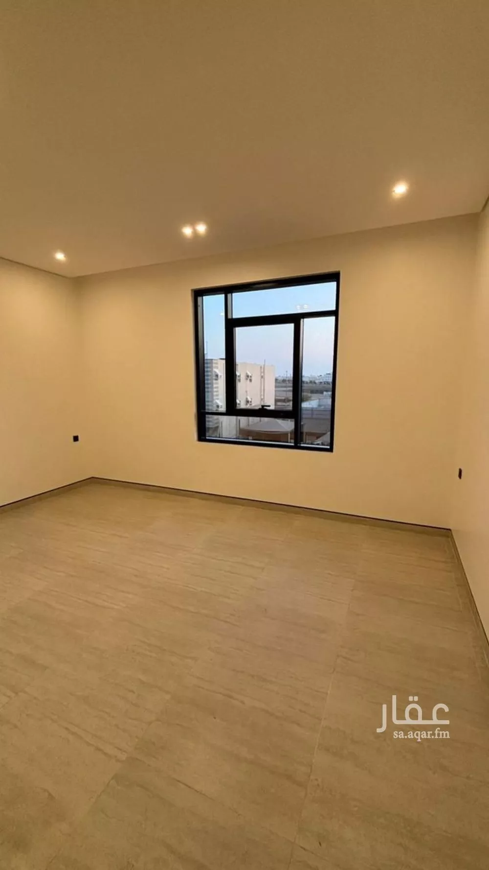 شقة للبيع في شارع خبيب ابن عبدالله ابن الزبير, حي الملك فهد, مدينة المدينة المنورة, منطقة المدينة المنورة 1 صورة