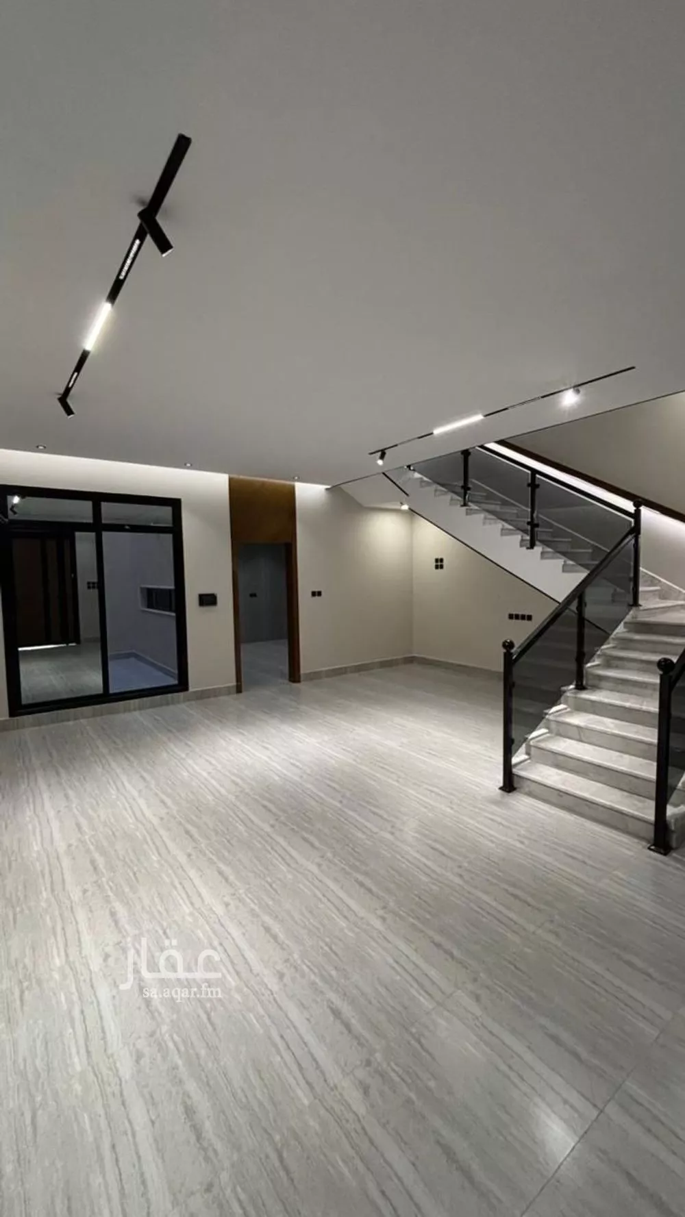 فيلا للبيع في شارع بشر ابن هلال العبدي, حي شوران, مدينة المدينة المنورة, منطقة المدينة المنورة 1 صورة